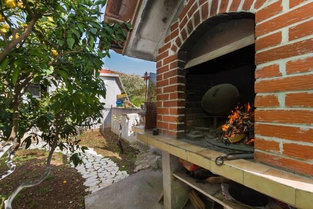 Apartments Tonka トロギール 部屋 写真