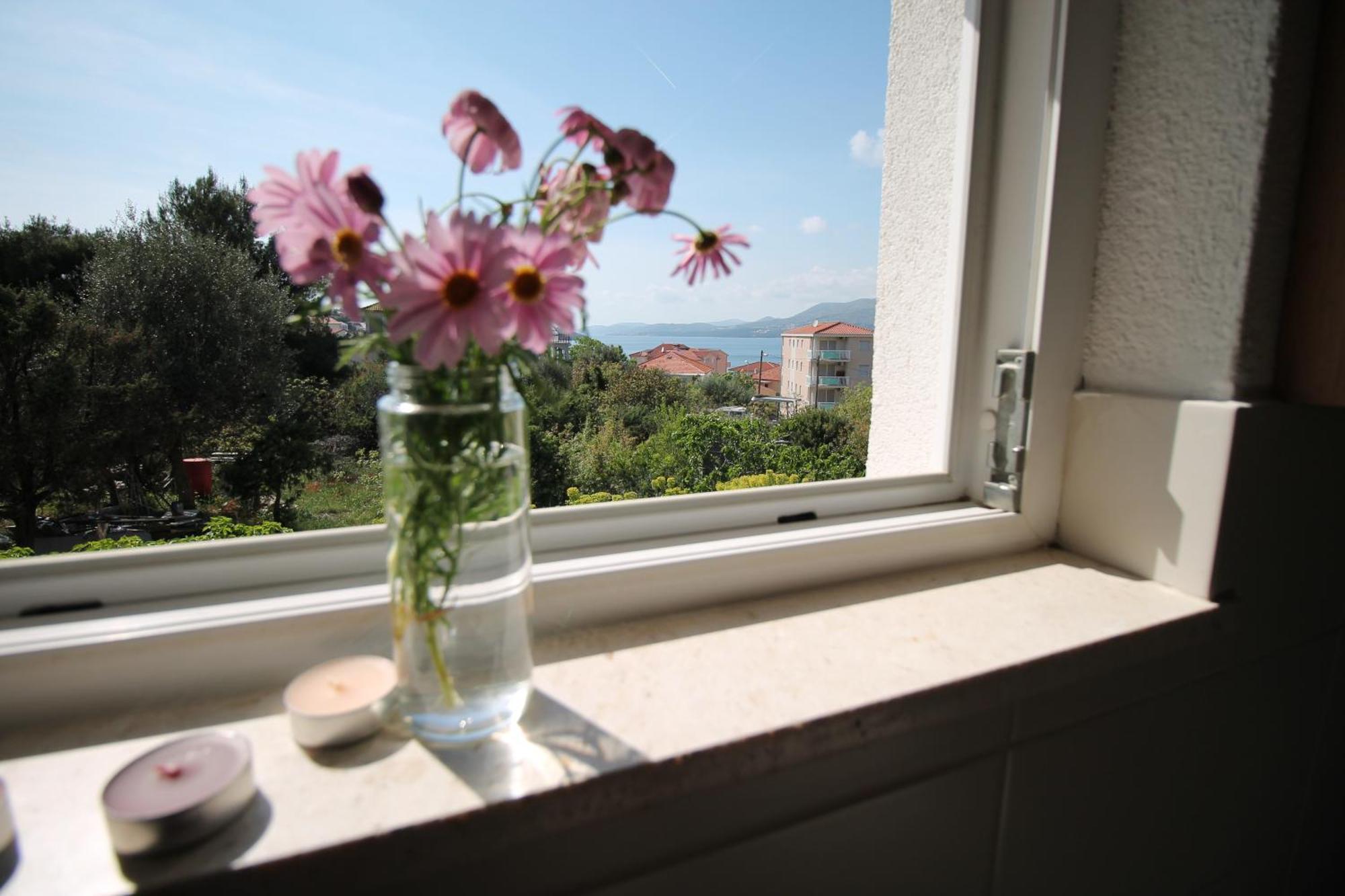 Apartments Tonka トロギール 部屋 写真