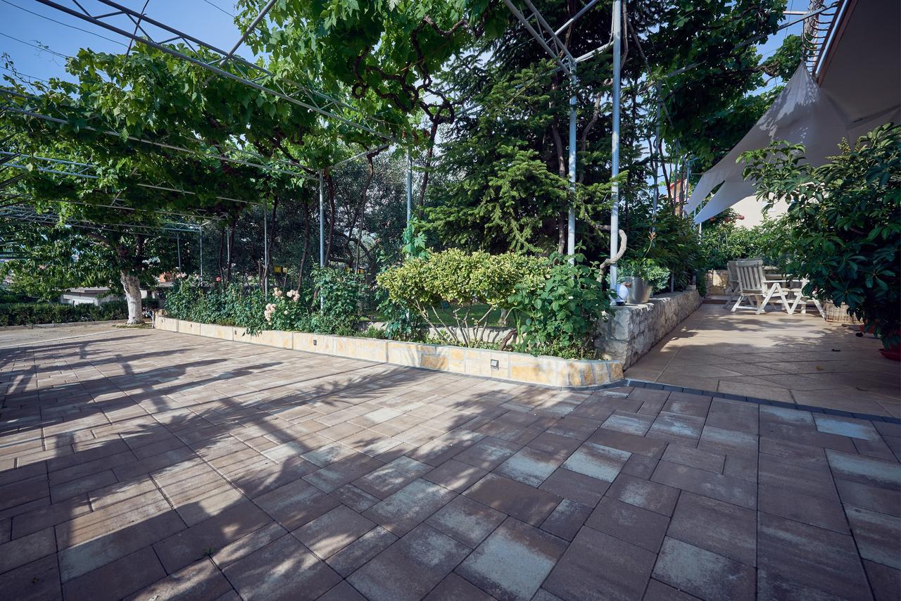 Apartments Tonka トロギール エクステリア 写真